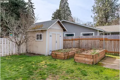 756 NE Fields Ave, White Salmon, WA 98672 - Photo 30