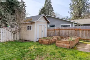 756 NE Fields Ave, White Salmon, WA 98672 - Photo 30