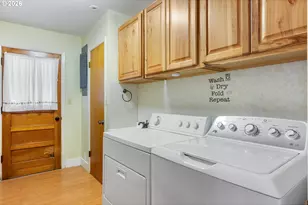 756 NE Fields Ave, White Salmon, WA 98672 - Photo 24