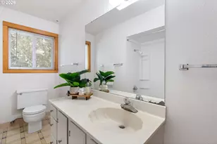 756 NE Fields Ave, White Salmon, WA 98672 - Photo 22