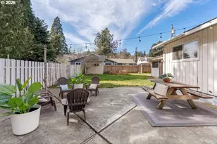 756 NE Fields Ave, White Salmon, WA 98672 - Photo 26