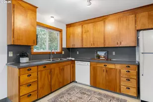 756 NE Fields Ave, White Salmon, WA 98672 - Photo 16