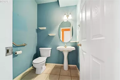 39784 Syblon Ln, Sandy, OR 97055 - Photo 12