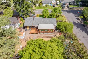 14124 SE Mill St, Portland, OR 97233 - Photo 42