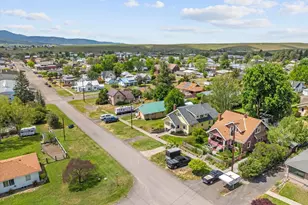 307 E North St, Enterprise, OR 97828 - Photo 46
