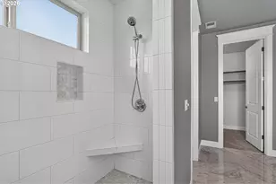 15185 SW Summerview Dr, Tigard, OR 97224 - Photo 24