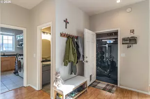 2290 NW Witherspoon Ave, Roseburg, OR 97471 - Photo 32