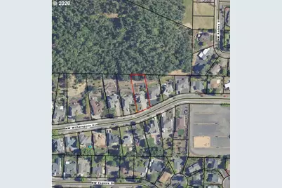 2290 NW Witherspoon Ave, Roseburg, OR 97471 - Photo 48