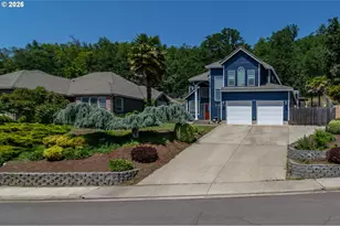 2290 NW Witherspoon Ave, Roseburg, OR 97471 - Photo 1