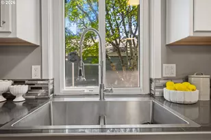 14825 SW 106th Ave, Portland, OR 97224 - Photo 8