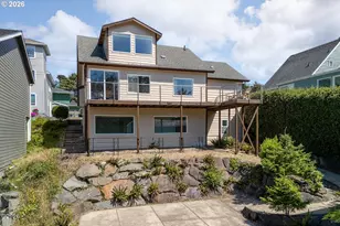 860 SW 10th St, Lincoln City, OR 97367 - Photo 1