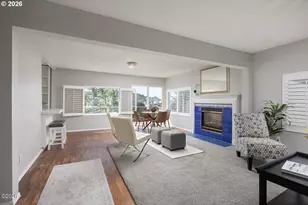 860 SW 10th St, Lincoln City, OR 97367 - Photo 6