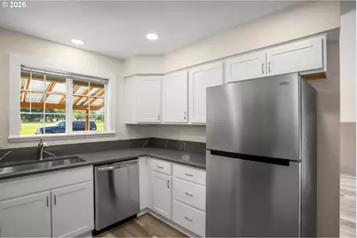400 NW 6th Ave, Canby, OR 97013 - Photo 12