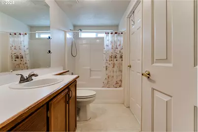 5320 Burke St, Eugene, OR 97402 - Photo 12