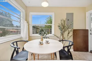 8524 N St Johns Ave, Portland, OR 97203 - Photo 18