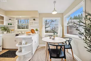 8524 N St Johns Ave, Portland, OR 97203 - Photo 16