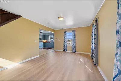301 Alameda Ave, Astoria, OR 97103 - Photo 18