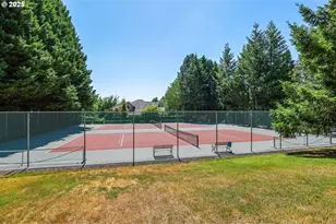 15786 NW Clubhouse Dr, Portland, OR 97229 - Photo 30