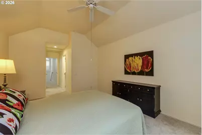 15786 NW Clubhouse Dr, Portland, OR 97229 - Photo 18