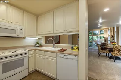 15786 NW Clubhouse Dr, Portland, OR 97229 - Photo 8