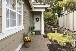 15786 NW Clubhouse Dr, Portland, OR 97229 - Photo 2