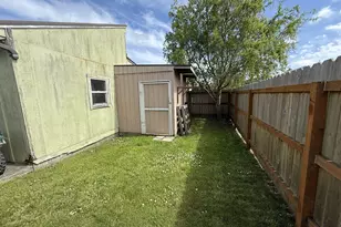 197 N 13th St, Lakeside, OR 97449 - Photo 24