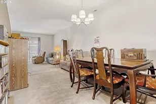 18465 SW Stepping Stone Dr, Beaverton, OR 97003 - Photo 10