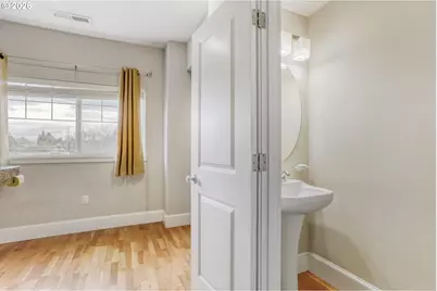 18465 SW Stepping Stone Dr #11, Beaverton, OR 97003 - Photo 4