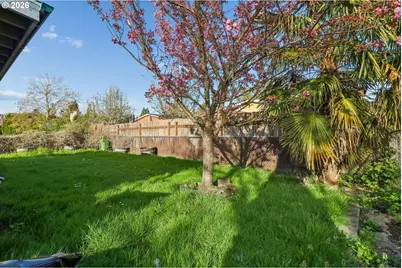 301 E Columbia Dr #73, Newberg, OR 97132 - Photo 12