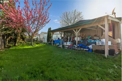 301 E Columbia Dr #73, Newberg, OR 97132 - Photo 10