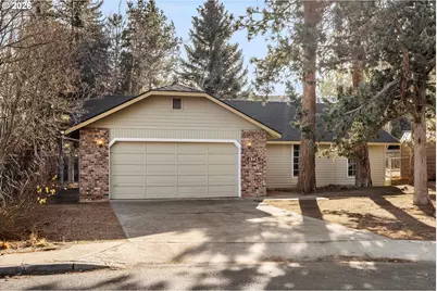 1843 SE Moorwood Ct, Bend, OR 97702 - Photo 24