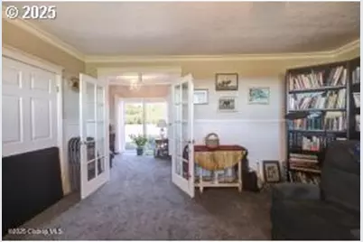 89796 Sea Breeze Dr, Warrenton, OR 97146 - Photo 30