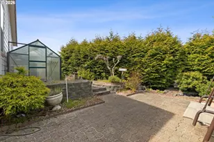 2854 NE 46th Loop, Lincoln City, OR 97367 - Photo 28