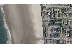 131 W Nebesna St, Cannon Beach, OR 97110 - Photo 48