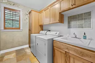 131 W Nebesna St, Cannon Beach, OR 97110 - Photo 42