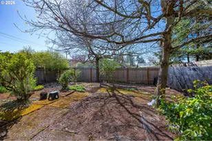 2190 Pierce St, Eugene, OR 97405 - Photo 10