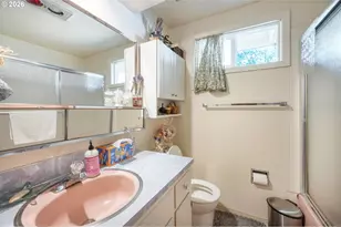 2190 Pierce St, Eugene, OR 97405 - Photo 8