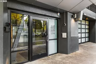 300 NW 8th Ave, Portland, OR 97209 - Photo 2