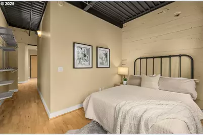 300 NW 8th Ave #601, Portland, OR 97209 - Photo 16