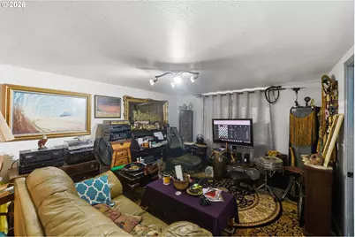 1955 Maple St, North Bend, OR 97459 - Photo 36