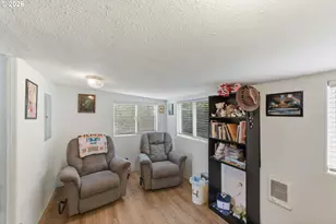 1955 Maple St, North Bend, OR 97459 - Photo 24