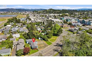 1955 Maple St, North Bend, OR 97459 - Photo 48
