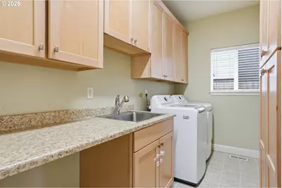 7669 SW Roanoke Dr, Wilsonville, OR 97070 - Photo 10