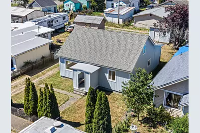 1057 Greenwood Ave, Reedsport, OR 97467 - Photo 10