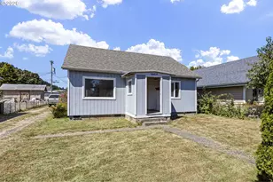 1057 Greenwood Ave, Reedsport, OR 97467 - Photo 2