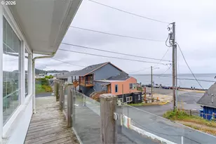 25 NE Clarke St, Depoe Bay, OR 97341 - Photo 22