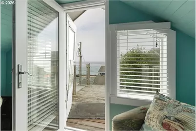25 NE Clarke St, Depoe Bay, OR 97341 - Photo 30