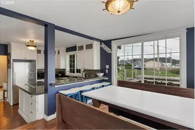 25 NE Clarke St, Depoe Bay, OR 97341 - Photo 18