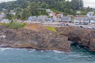 25 NE Clarke St, Depoe Bay, OR 97341 - Photo 6