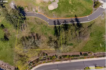 1230 Evening Star Ln, Eugene, OR 97401 - Photo 4